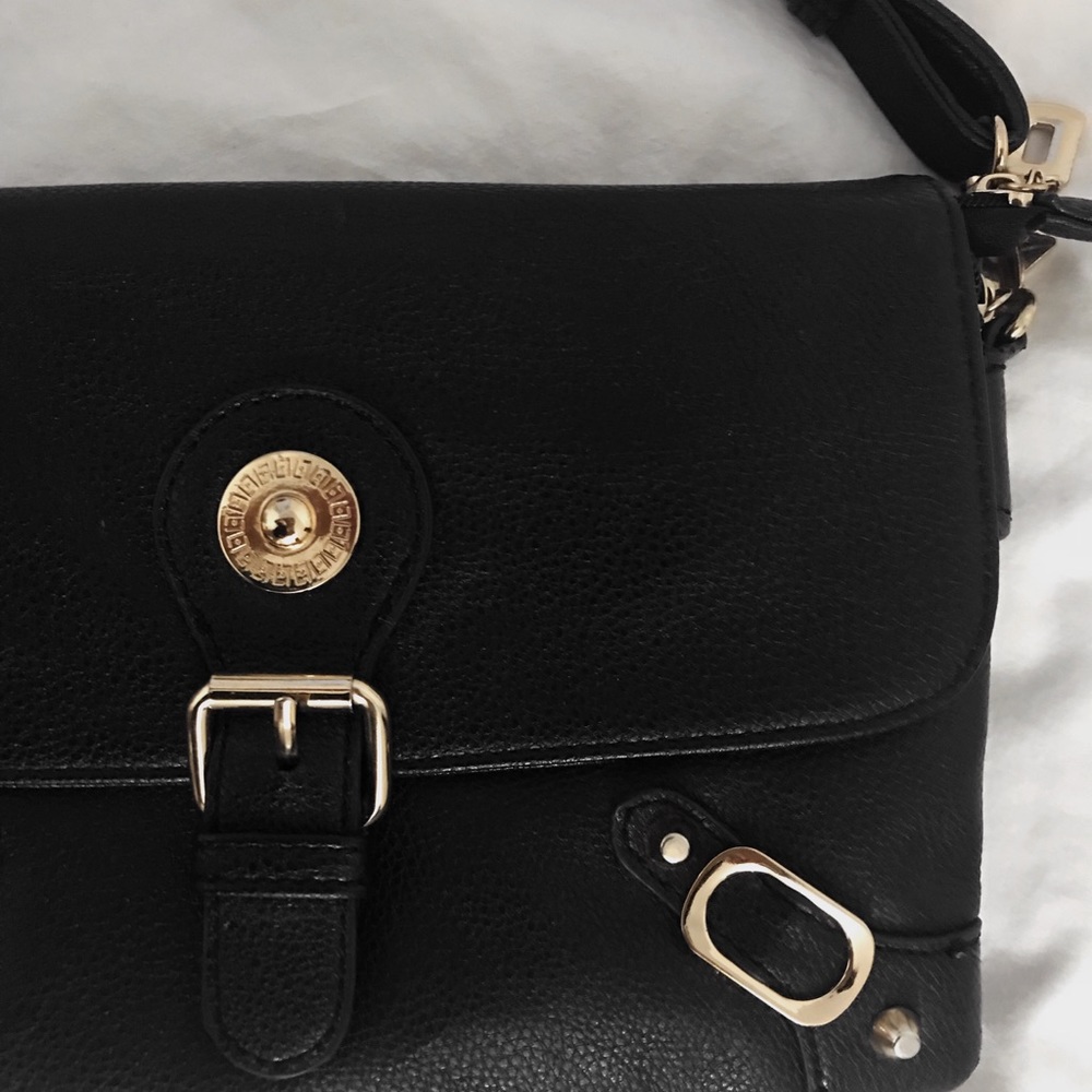CROSSBODY x BLACK BAG - Picture 3 of 4